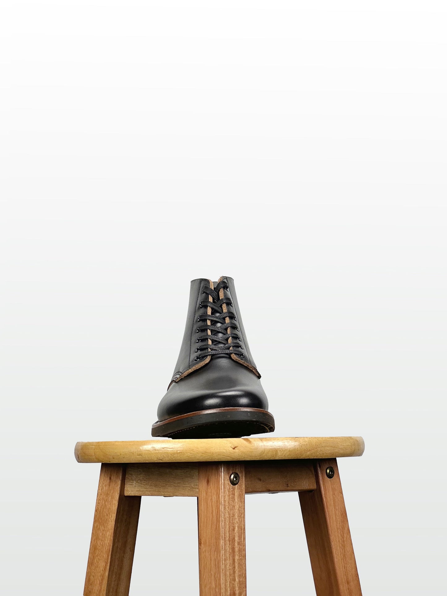 Escape Boots - Black TeaCore Cowhide - 6230