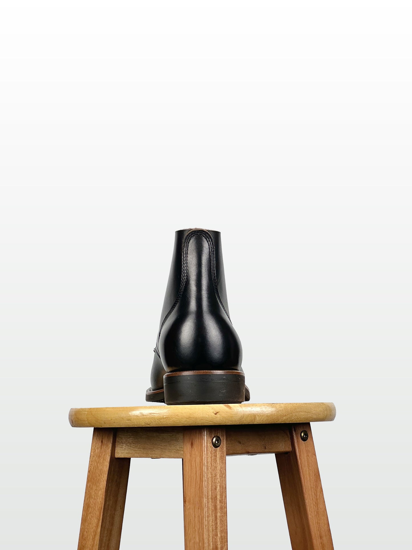 Escape Boots - Black TeaCore Cowhide - 6230