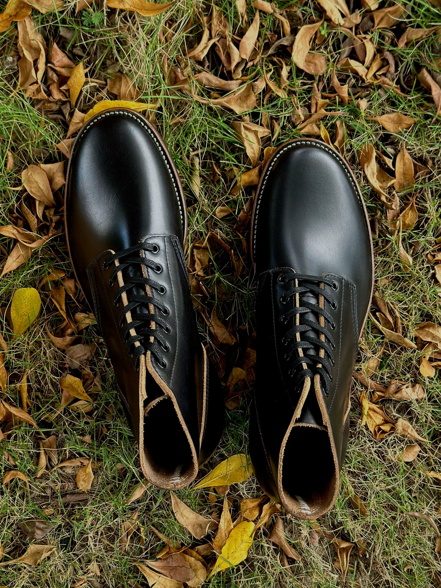 Escape Boots - Black TeaCore Cowhide - 6230
