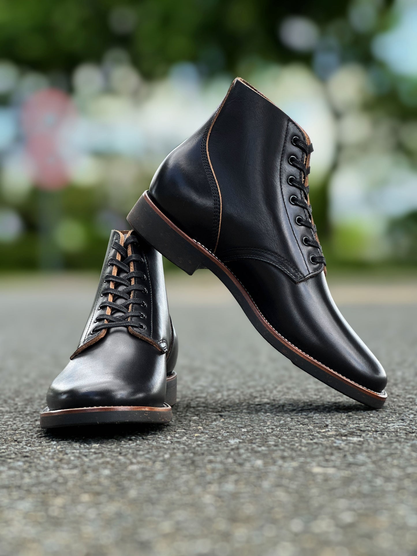 Escape Boots - Black TeaCore Cowhide - 6230