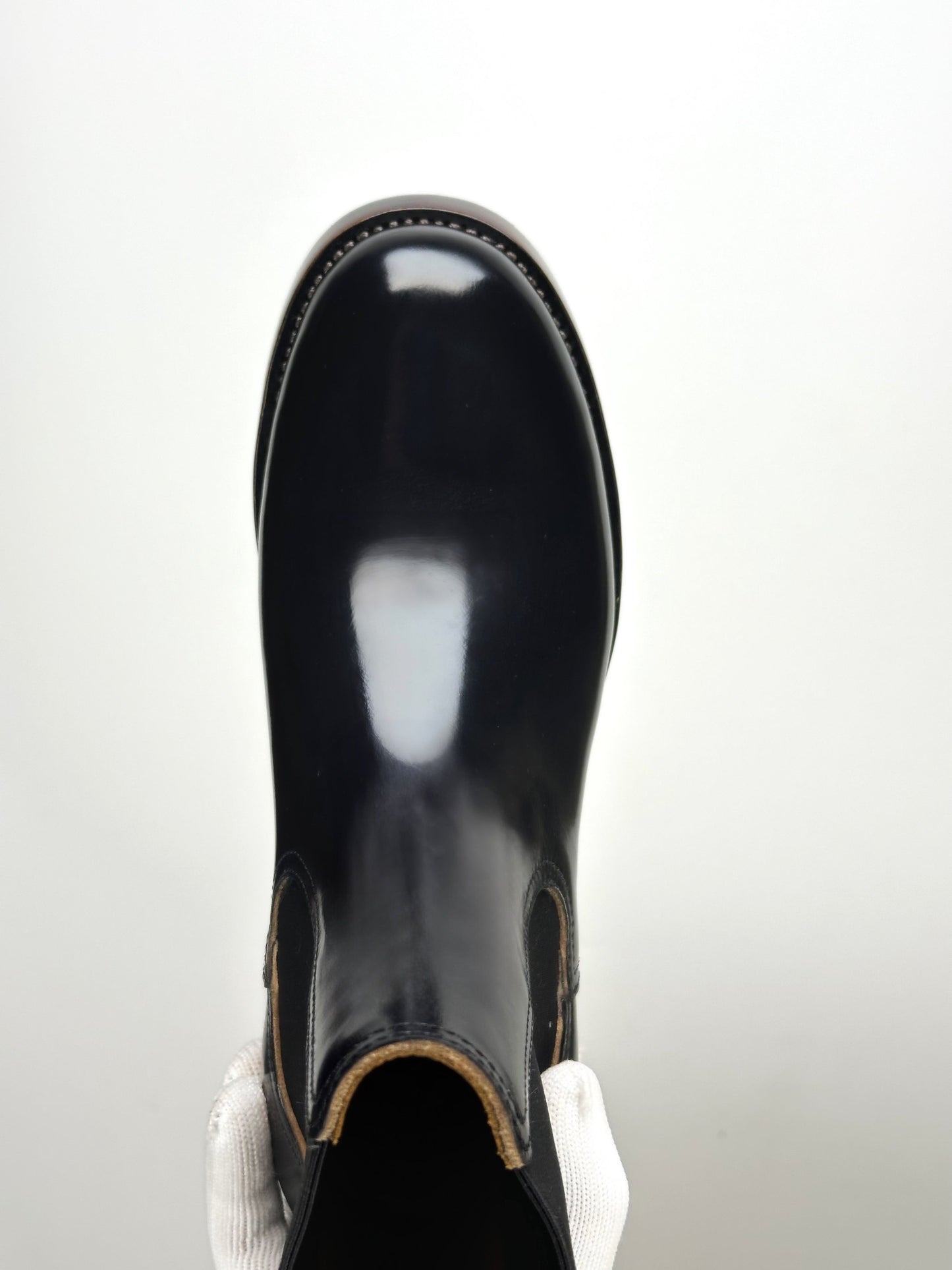Chelsea boots MTO- Black Maryam Horsebutt oiled and waxy with hand painting-V6 Last-2957