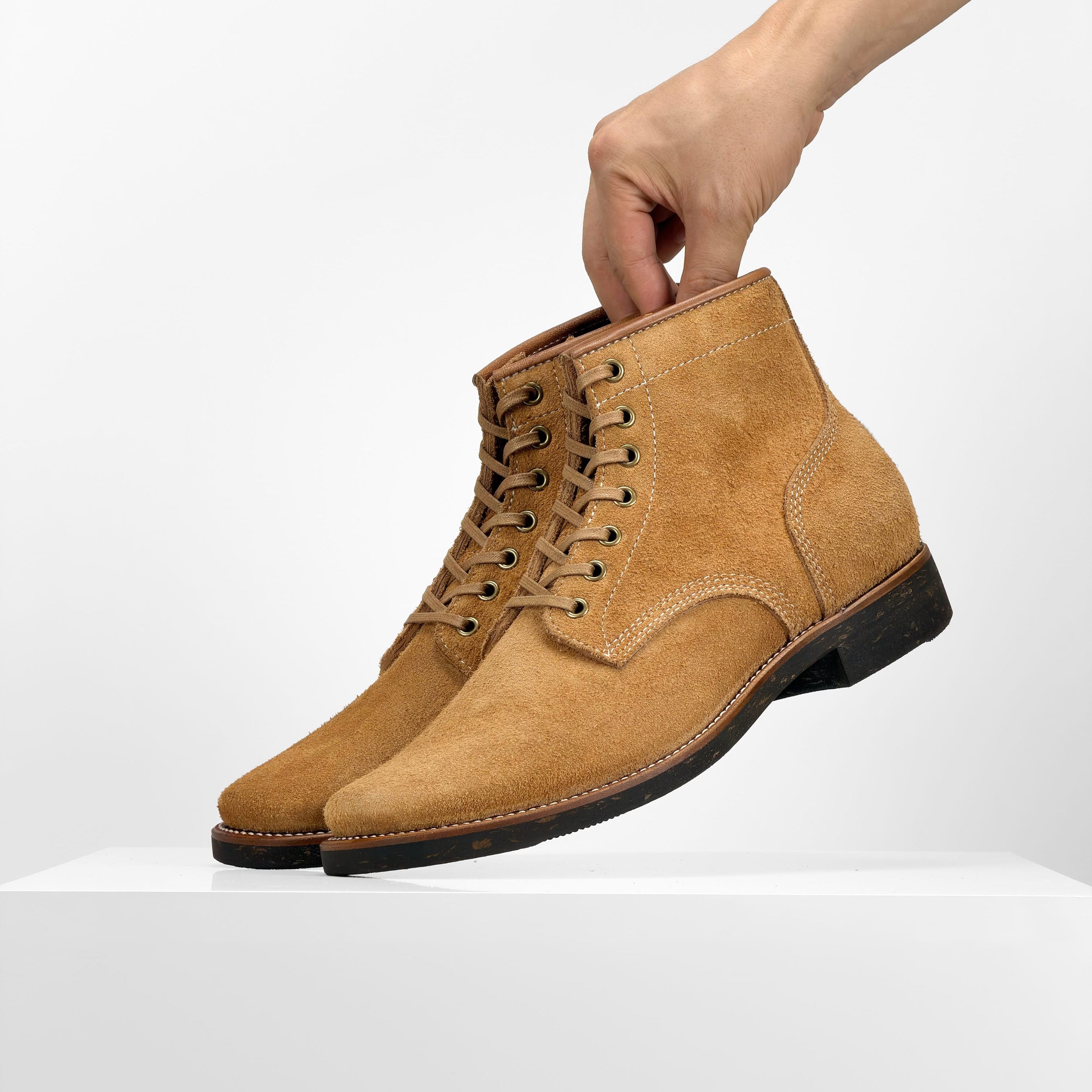 Ready to Ship – Escape Boots - Brown reverse cowhide - 5607