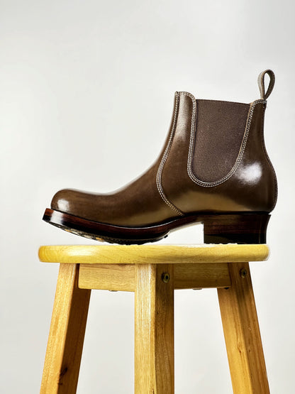 2615-Chelsea boots MTO- Coffee Maryam Horsebutt oiled and waxy with hand painting- V6 Last