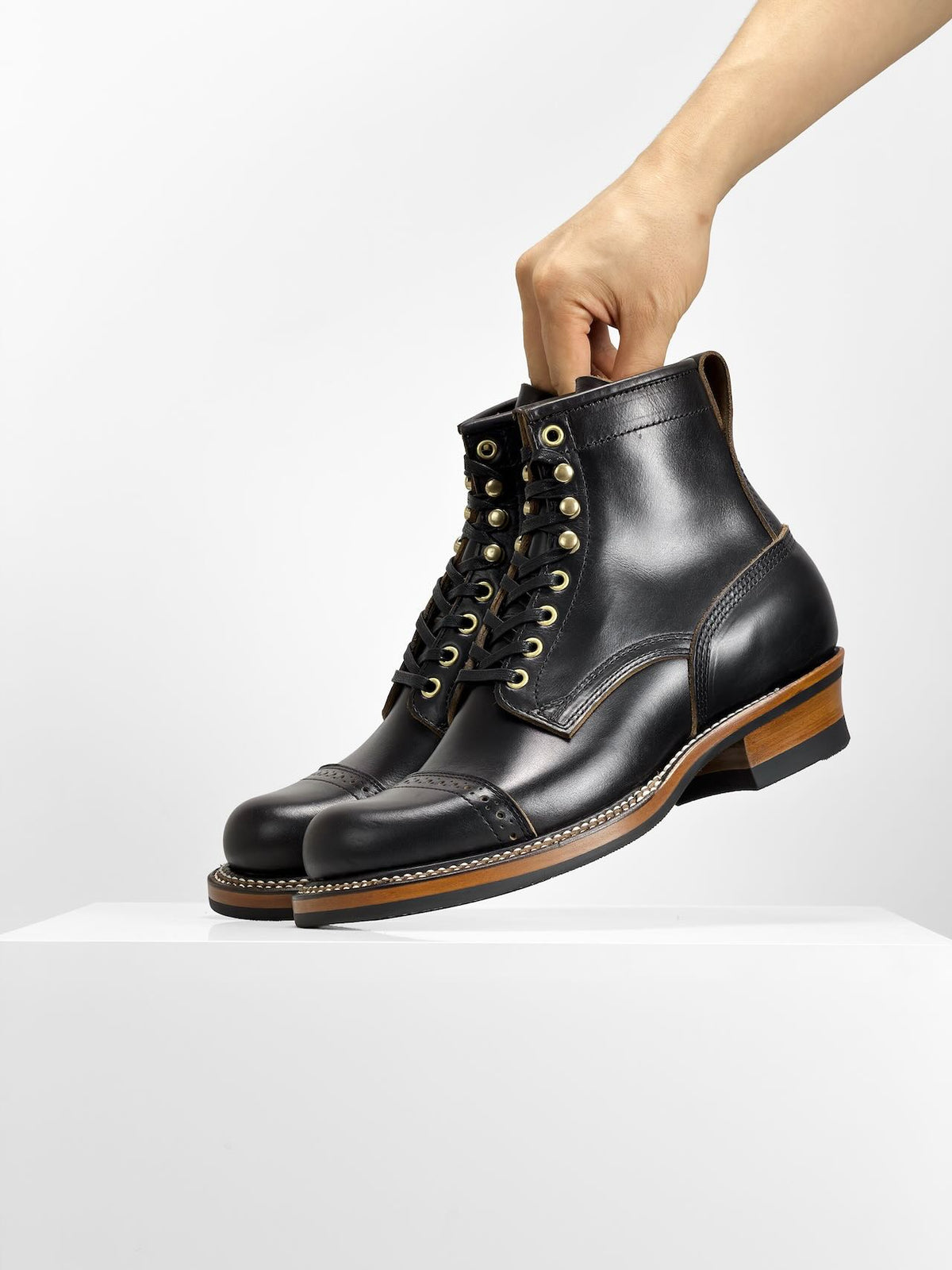Ready to Ship  - Woodcutting boots - Horween chromexcel Black - 6771