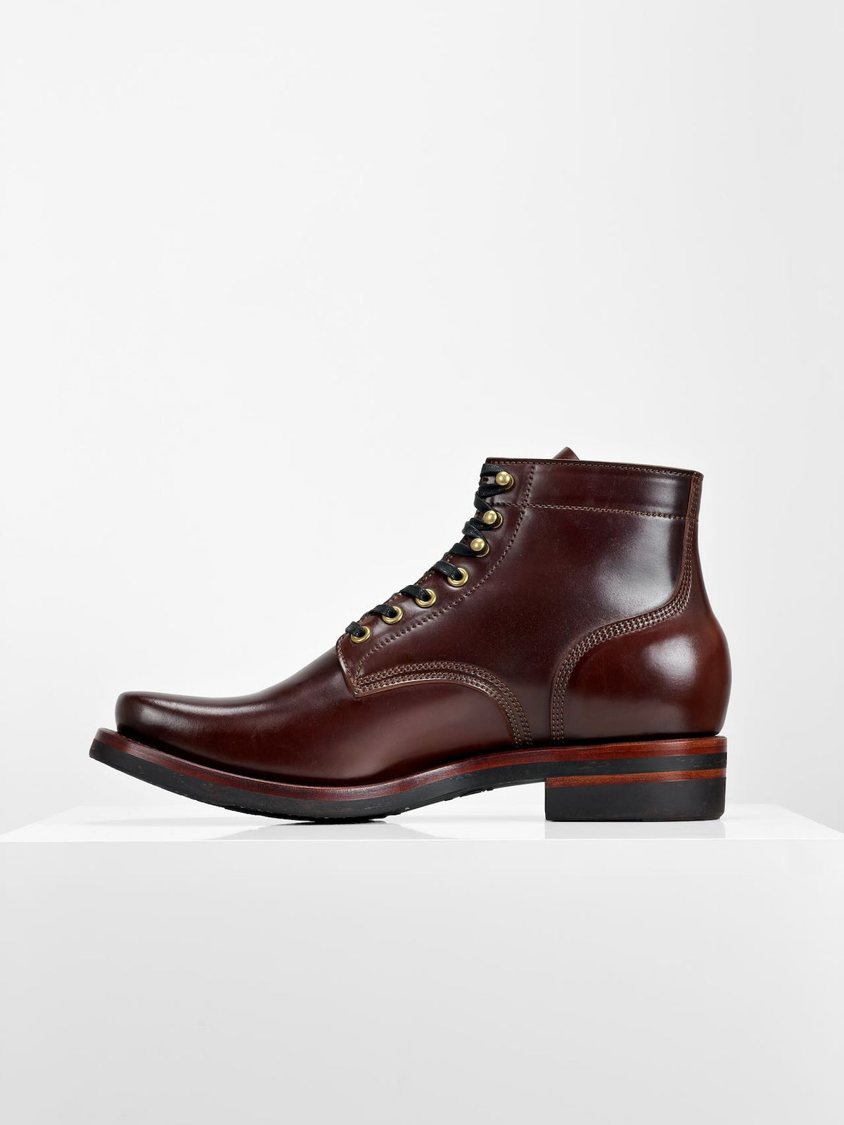 (MTO) - Escape Boot - Horween Shell Cordovan No. 8 - 5608