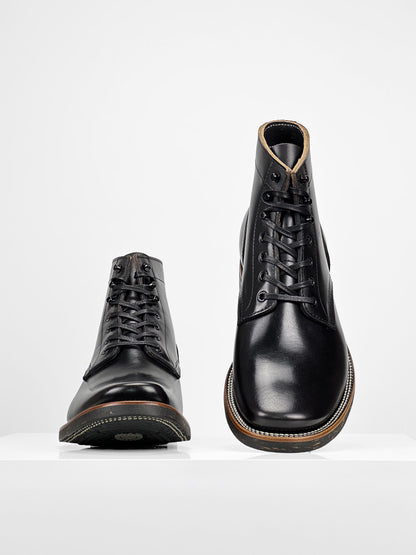 (MTO) - Escape Boots  - Black TeaCore  Cowhide - 5608