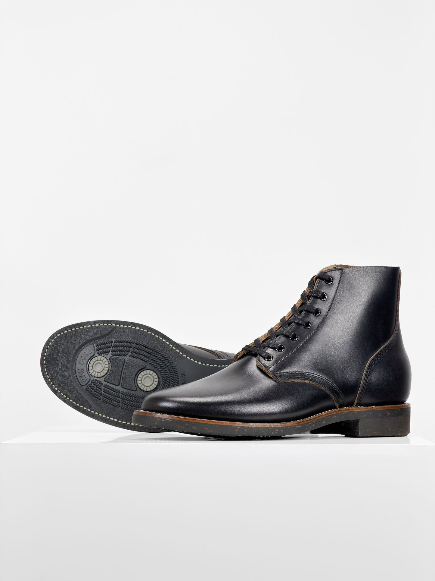 Escape Boots(MTO) - Black TeaCore  Cowhide - 6230