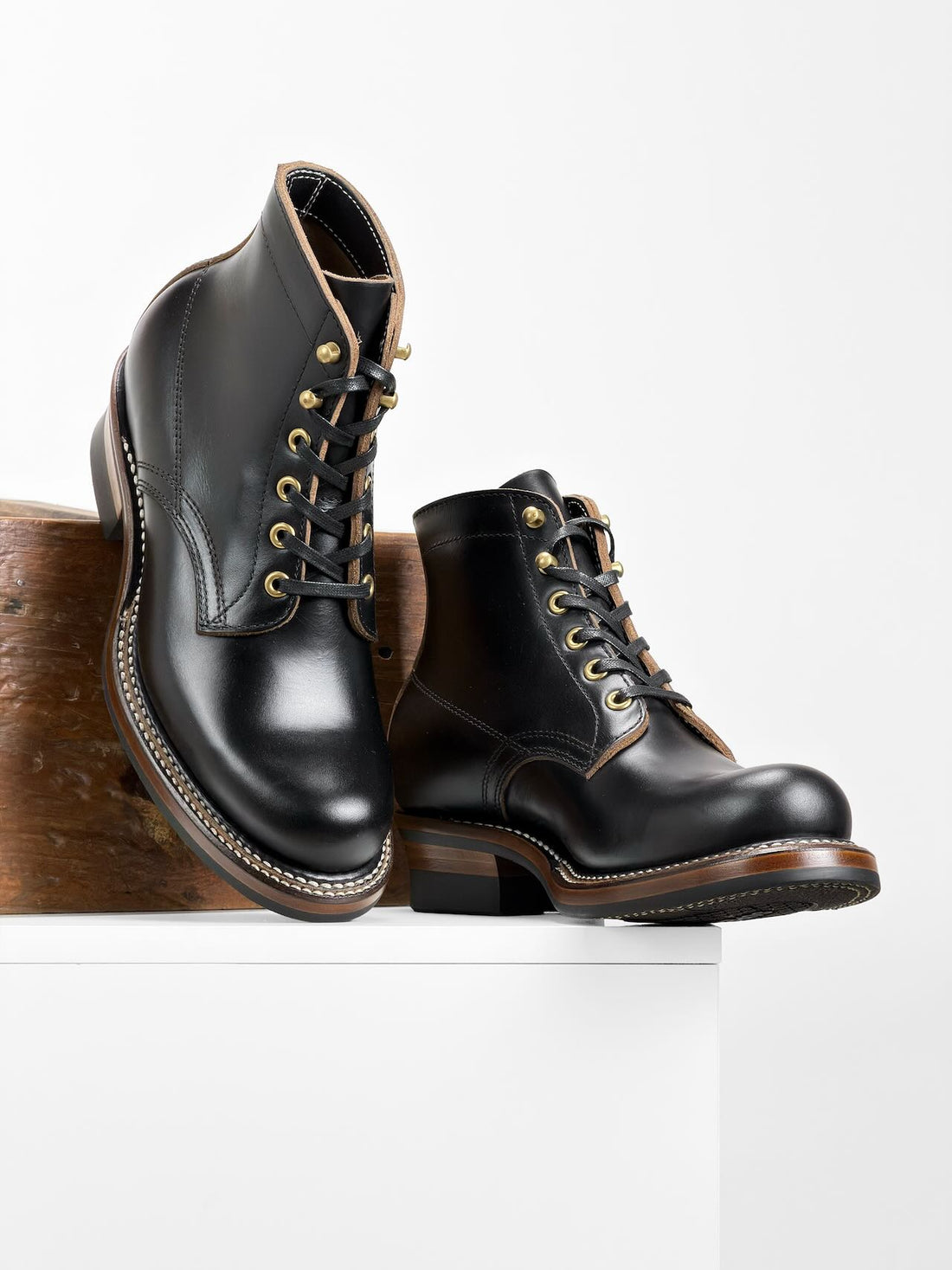 MTO  Woodcutter Boots – Horween cxl | Stitchdown Construction with hand finished welt | 6353