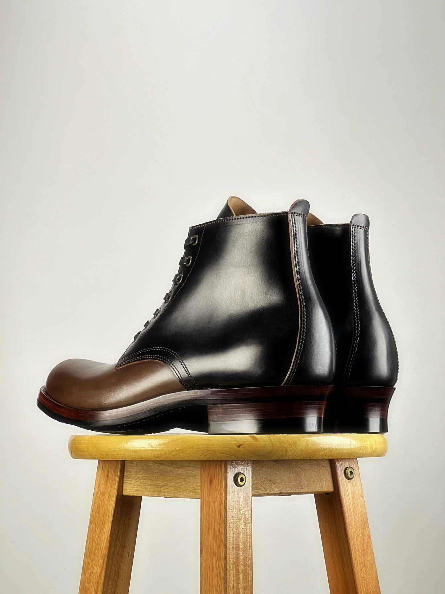 6887-Service Boots-Maryam oiled and waxy horsebutt-V6 Last