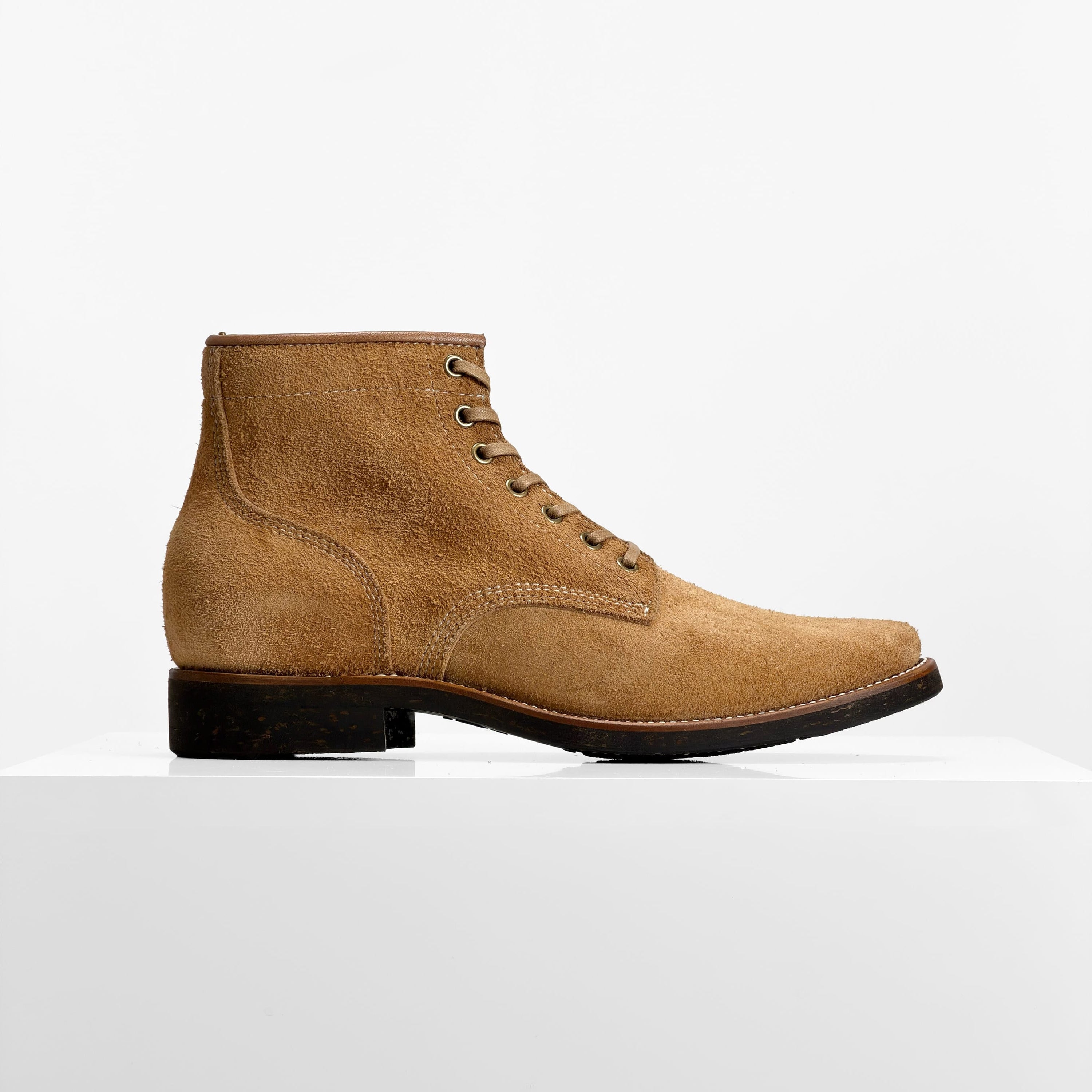 Ready to Ship – Escape Boots - Brown reverse cowhide - 5607
